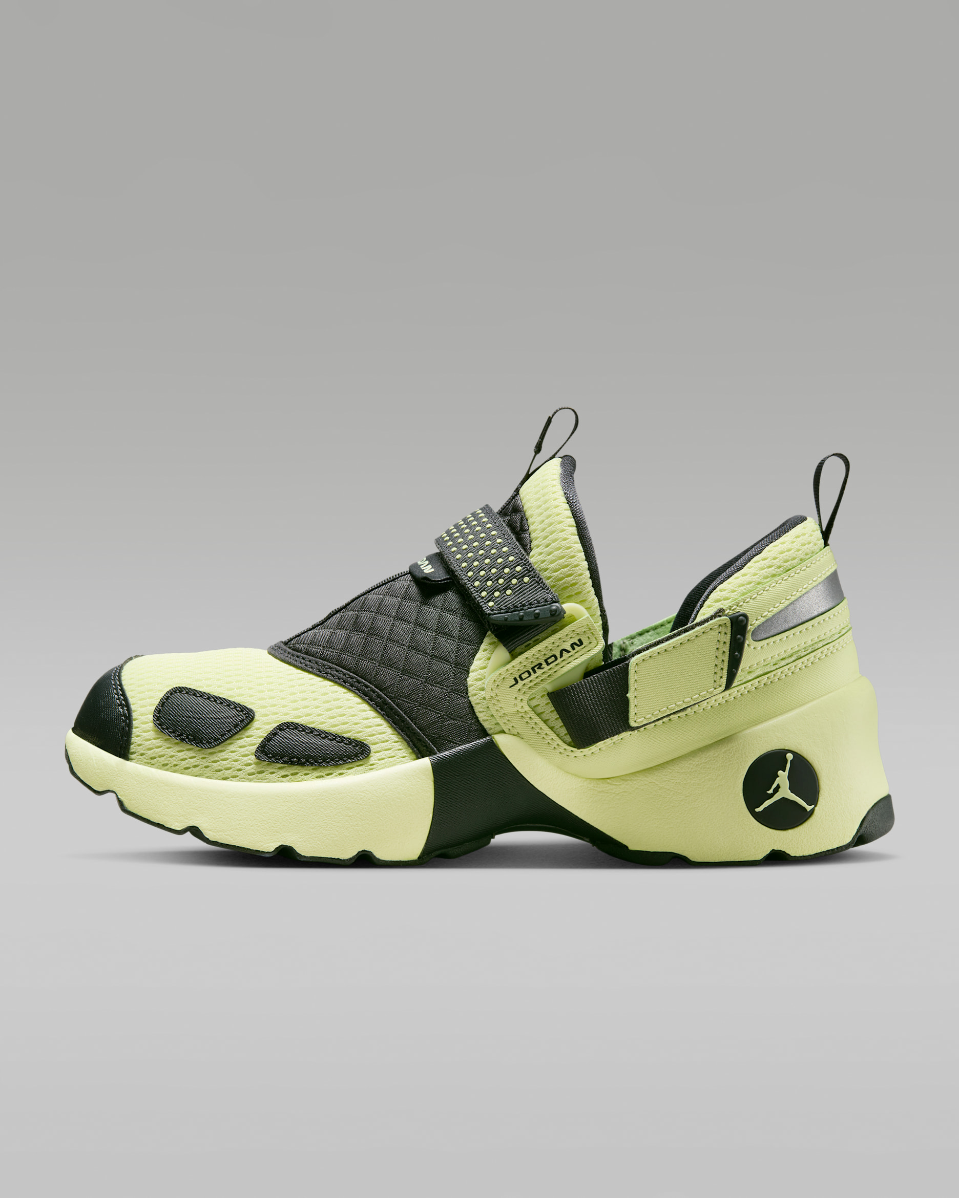 【JORDAN】トランプ Jordan Trunner LX Women's Shoes. Nike ID